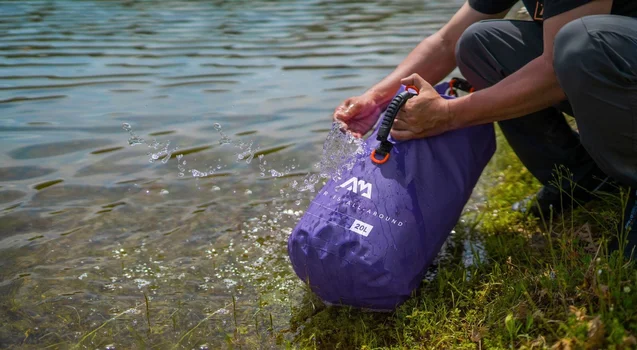 Wasserdichte Tasche Aqua Marina DRY BAG 20L, B0304081 - Bild 3